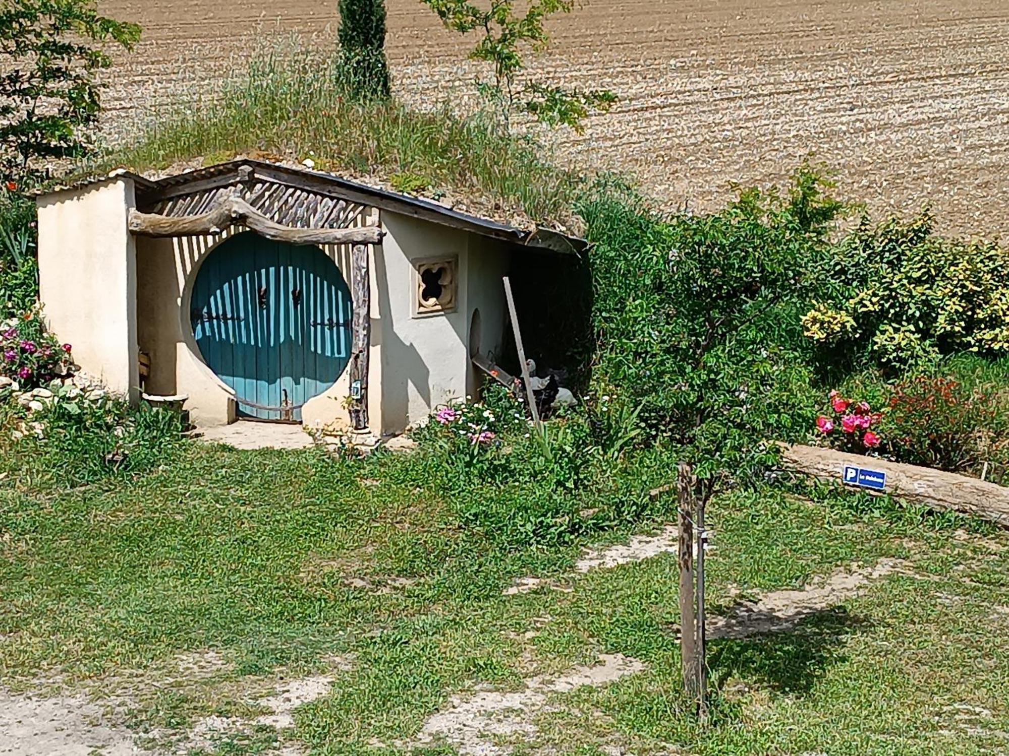 Bed and Breakfast La Boheme Charols Zewnętrze zdjęcie